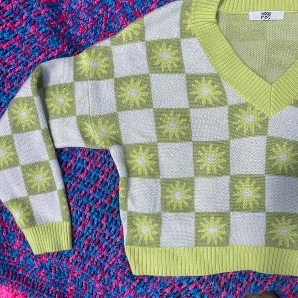 XL Comfy Summer Sweater White Daisy Flowers Green Check preppy oversized  top